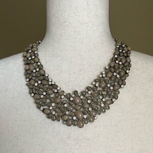 NWOT - BaubleBar - Brown & Cream Stone Collar Necklace